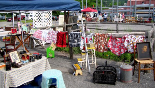 Vintage Kitschy Aprons