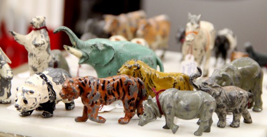 Tiny Lead Animals