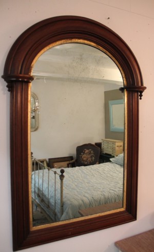 Early Round Top Mirror