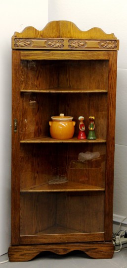 Oak Corner Shelf (SOLD)