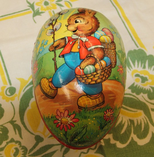 Large Paper Easter Egg (W Germany)