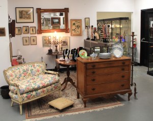 French Provincial Settee (SOLD)