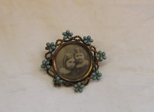 Adorable Antique Photo Pin