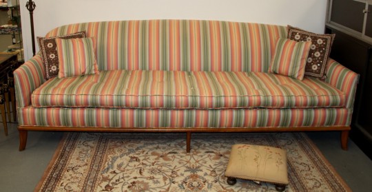 Beautiful Long Sofa (1960s-70s)