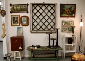 Antique Hat or Wig Stands