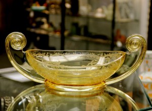 Topaz Depression Glass Console Bowl