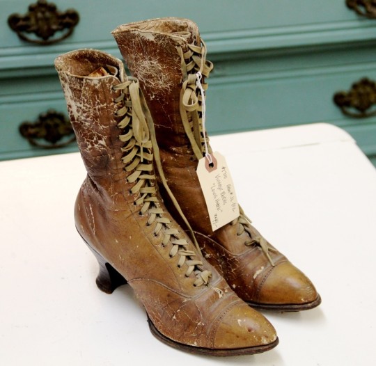Vintage Boots with "Louis Heels"