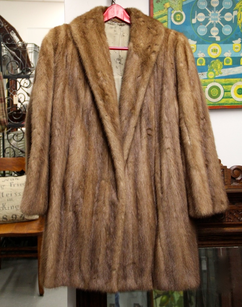 FOUND in ITHACA » Beautiful Vintage Mink Coat in Excellent Condition