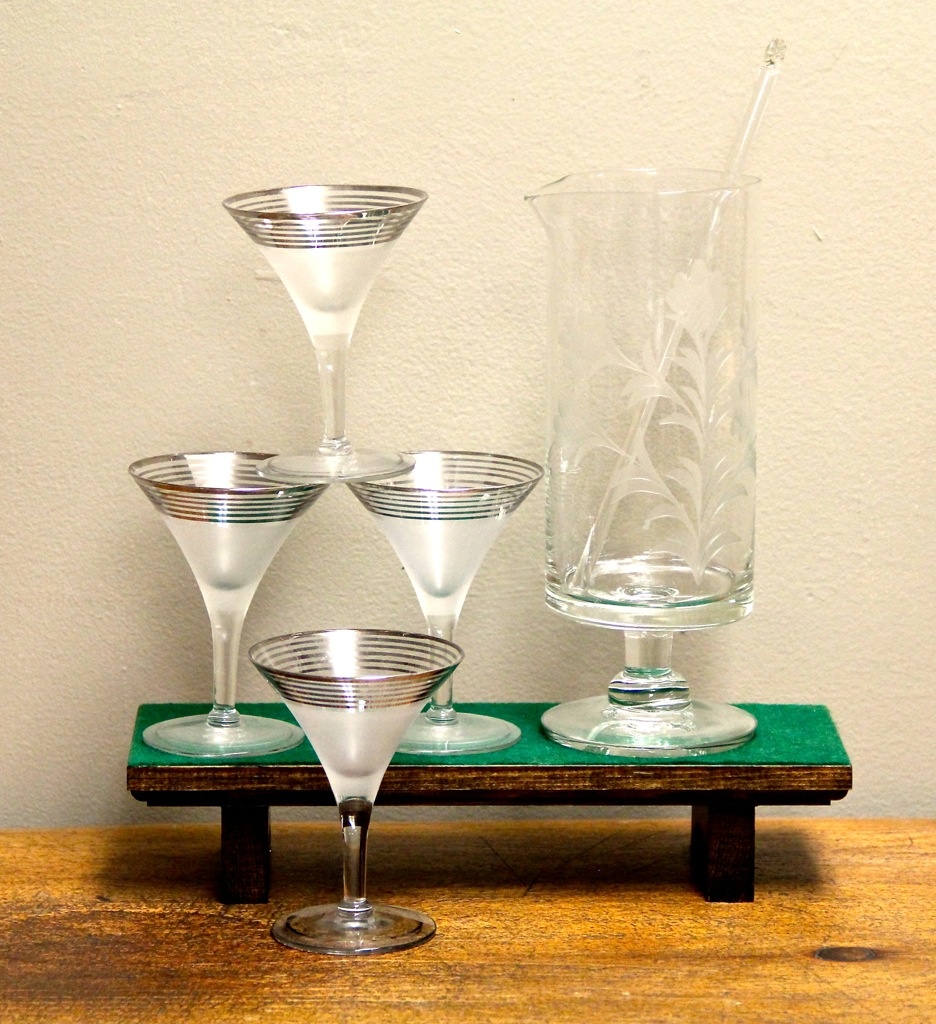 Dining, Fun Vintage Martini Glasses